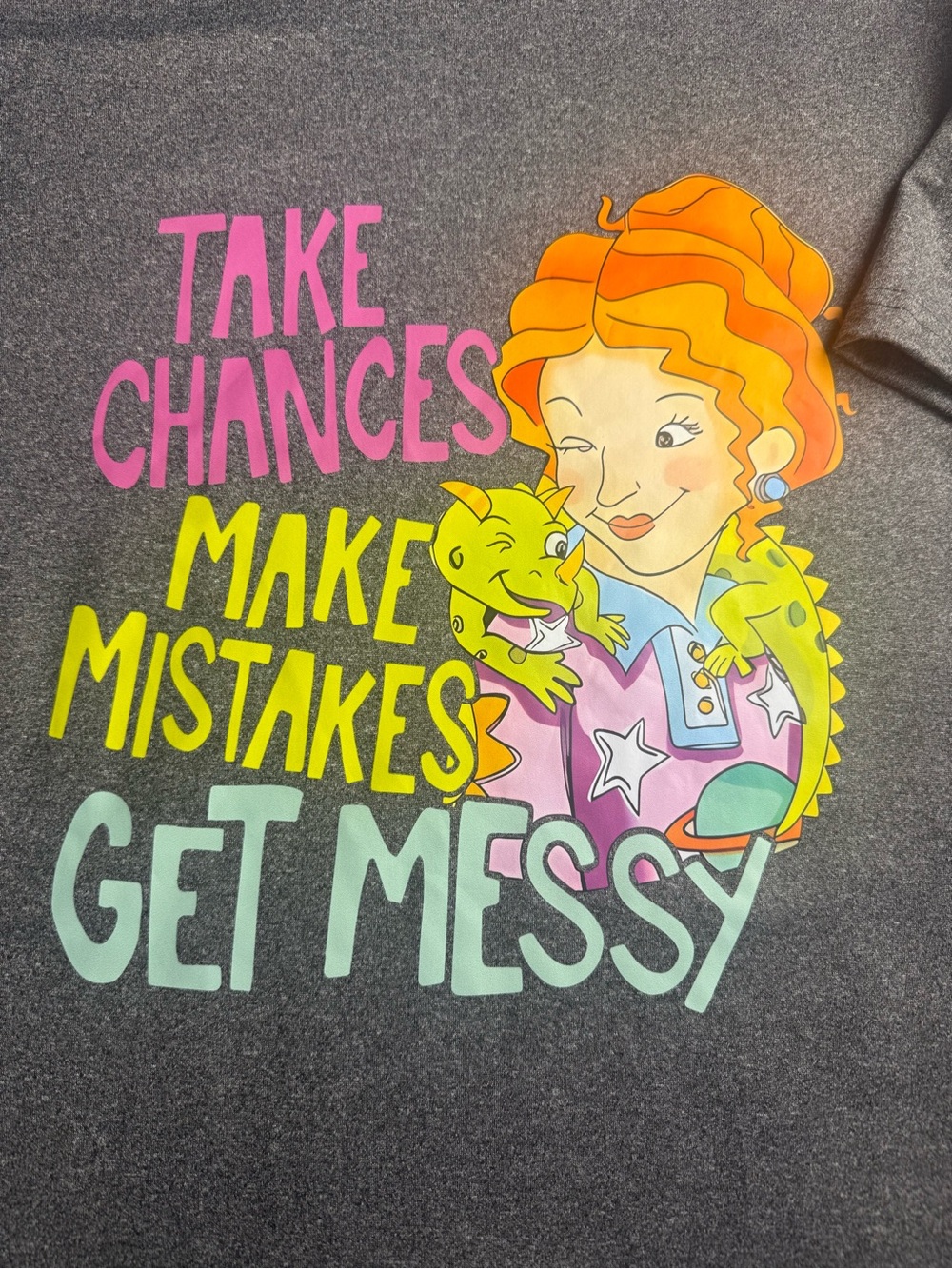 Ms. Frizzle "Take Chances, Make Mistakes, Get Messy" Graphic T-Shirt XXL - Picture 4 of 6